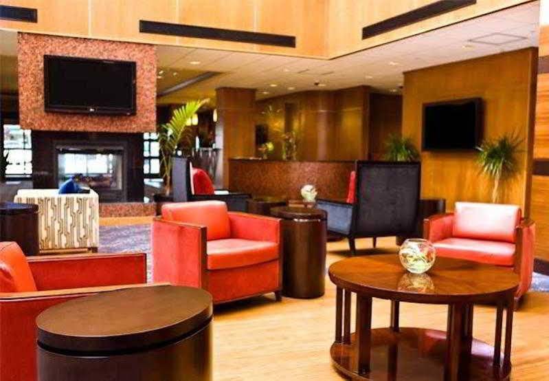 Готель Courtyard By Marriott Boston Logan Airport Екстер'єр фото
